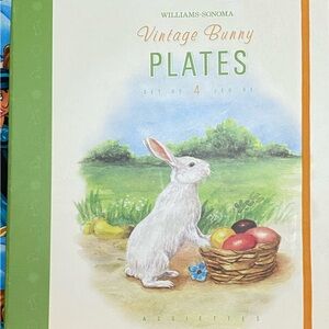 Williams Sonoma White Bunny Plate 4 set from 2011